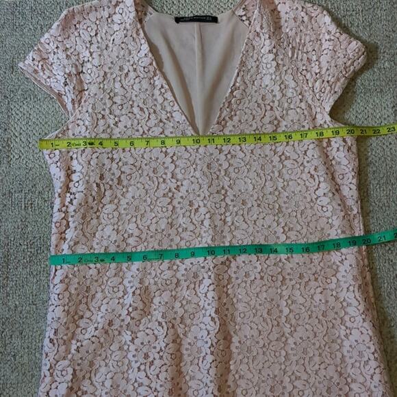 Zara Women Blush Pink Lace Overlay Cap Sleeve Dress size 14 - Picture 4 of 8